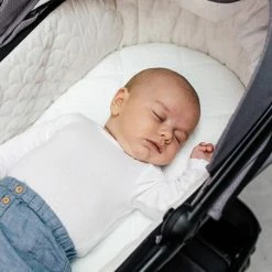 Wholesale 😉 Moon 2in1 Kombi-Kinderwagen Rocca Edition mit Sportsitz, Babywanne & Träumeland Matratze, Lufträder - bis 22 kg - Rose Gold - Collection 2022 👍 -Pushchairs Shop moon 2in1 kombi kinderwagen rocca edition mit sportsitz babywanne matratze luftrader bis 22 kg black rose gold 63 960 610 433 d5